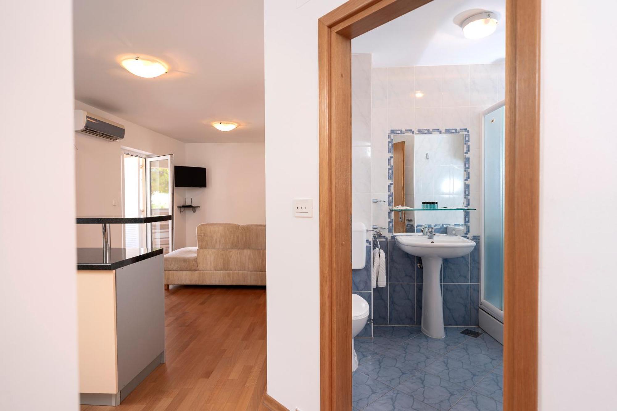 Villa Dalmatia Apartments Bol Eksteriør billede