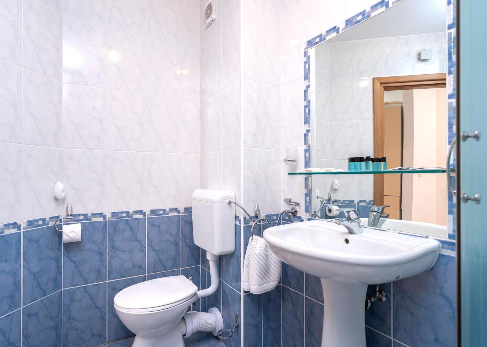 Villa Dalmatia Apartments Bol Eksteriør billede