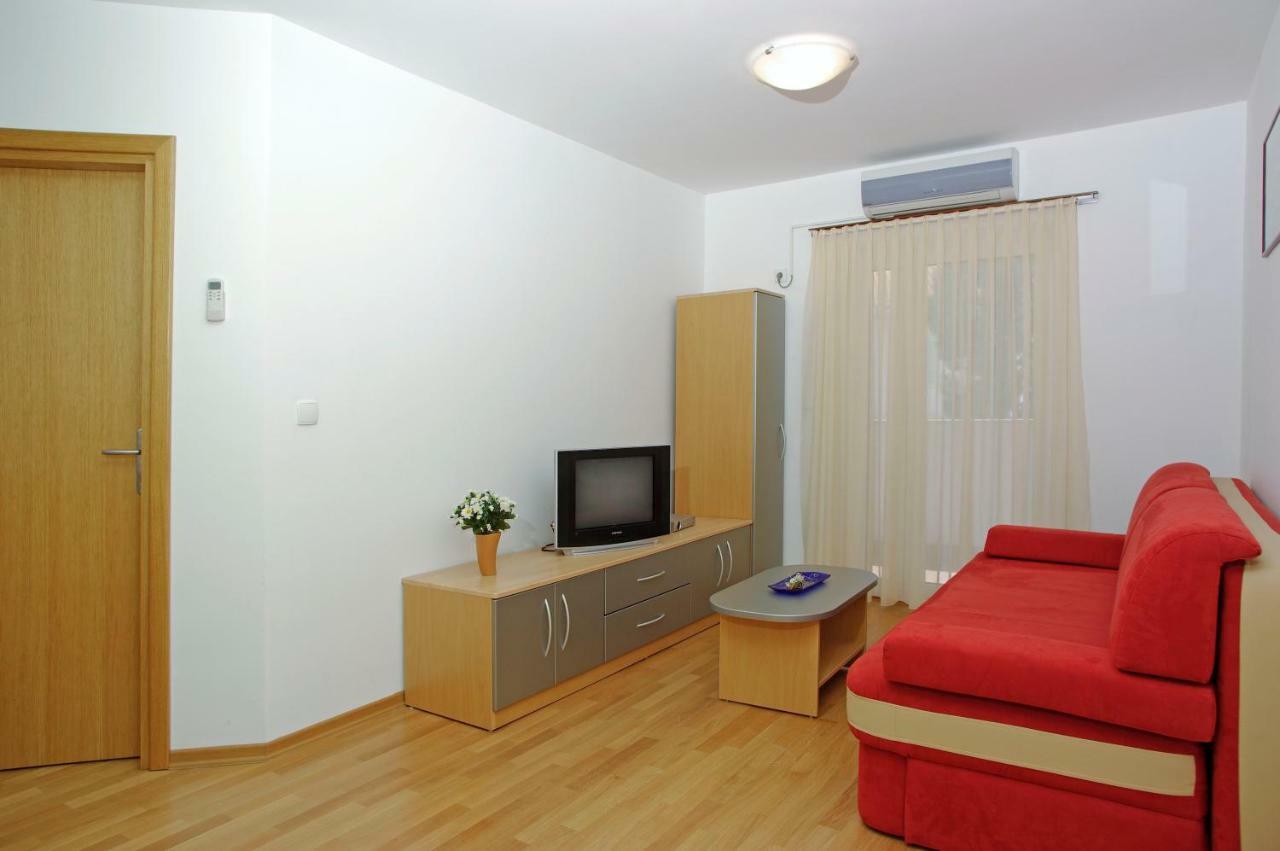 Villa Dalmatia Apartments Bol Eksteriør billede