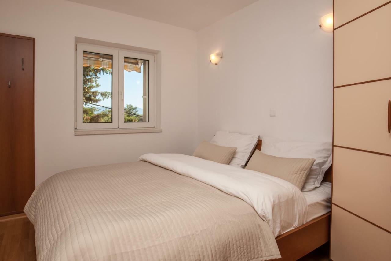 Villa Dalmatia Apartments Bol Eksteriør billede